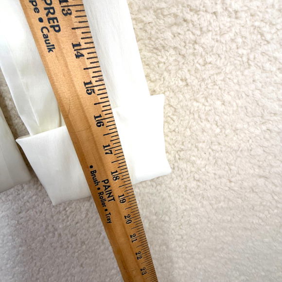 Xscape Cropped Blazer Ivory 3/4 Sleeve Women Sze 6 Brooch Holiday Cocktail Party - Picture 5 of 9